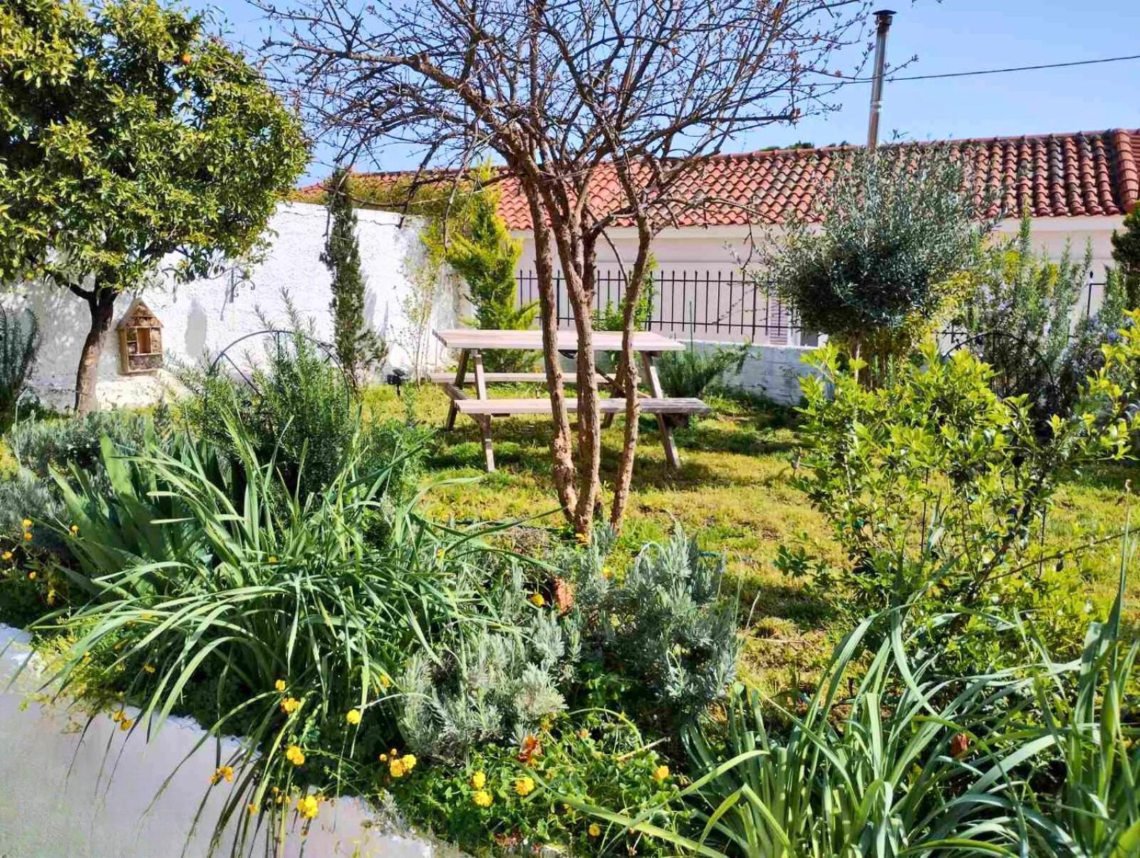 Nafplio Cottage-Grandma'S Yard Asíni Exterior photo